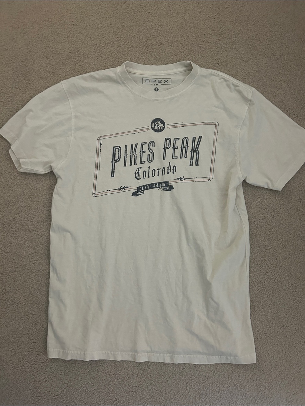 Apex White Pikes Peak Colorado Graphic Tee - Short Sleeve